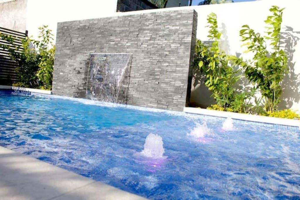 Lujoso Y Acogedor Condominio Ejecutivo/Familiar サン・ペドロ・スーラ エクステリア 写真