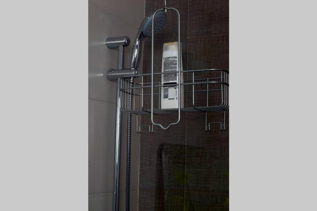 Lujoso Y Acogedor Condominio Ejecutivo/Familiar サン・ペドロ・スーラ エクステリア 写真